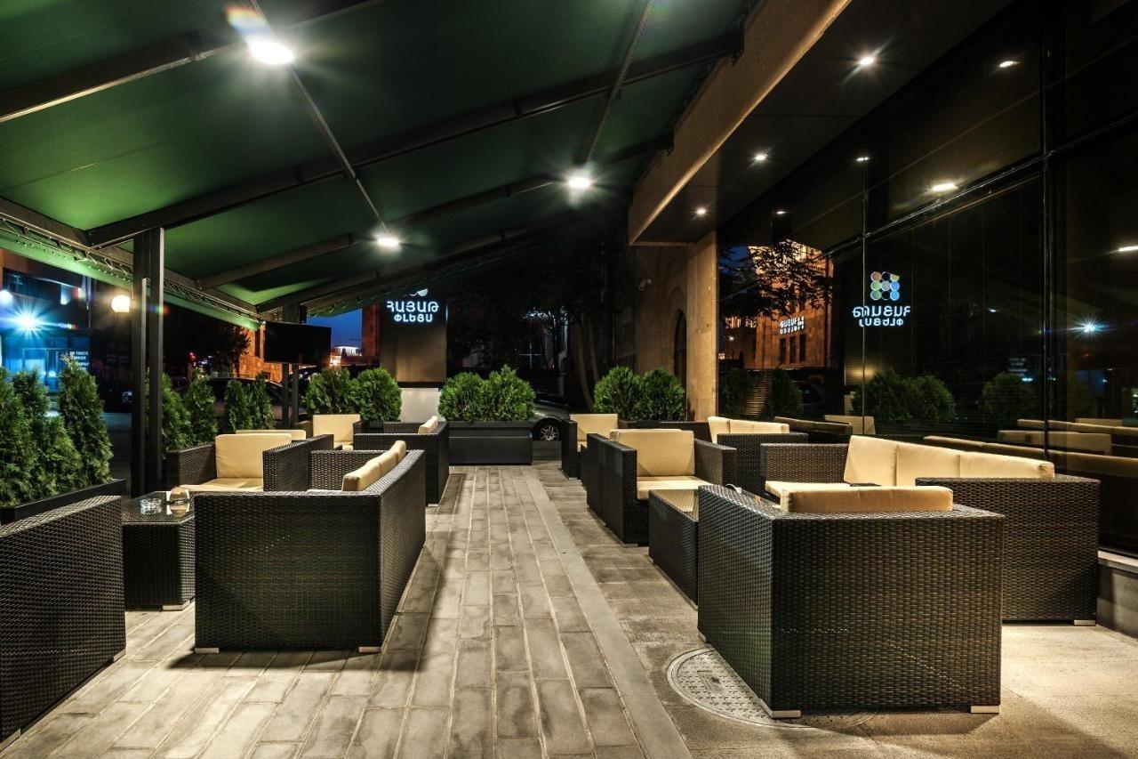 Yerevan Place Hotel المظهر الخارجي الصورة