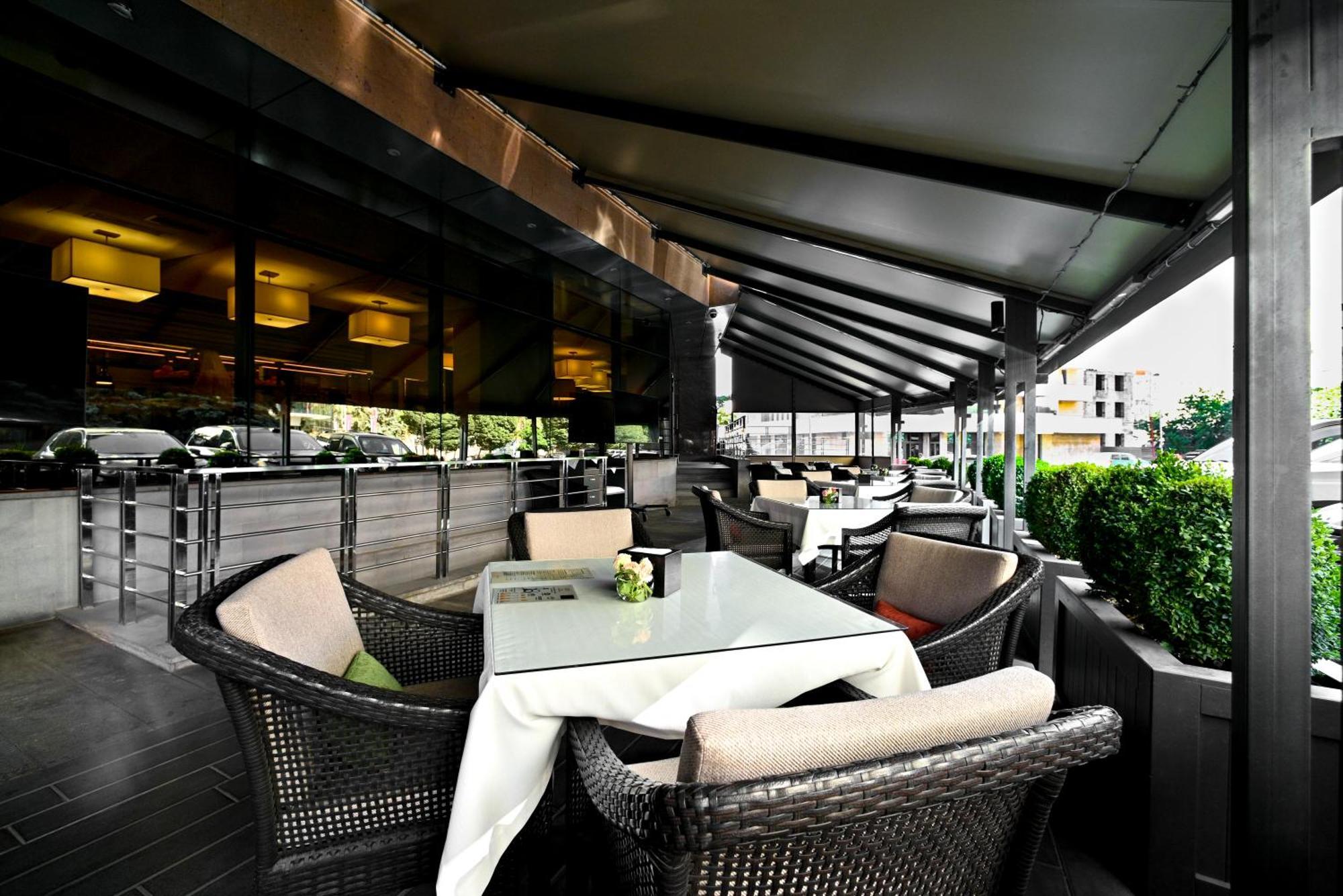 Yerevan Place Hotel المظهر الخارجي الصورة